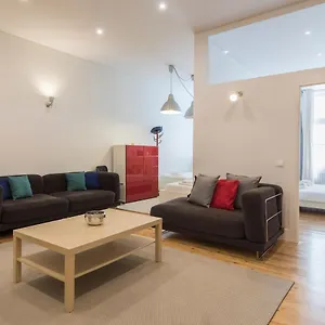 Lovelystay - Downtown Cosy Wonder Apartment
