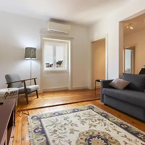 Chiado Views By Homing Apartment